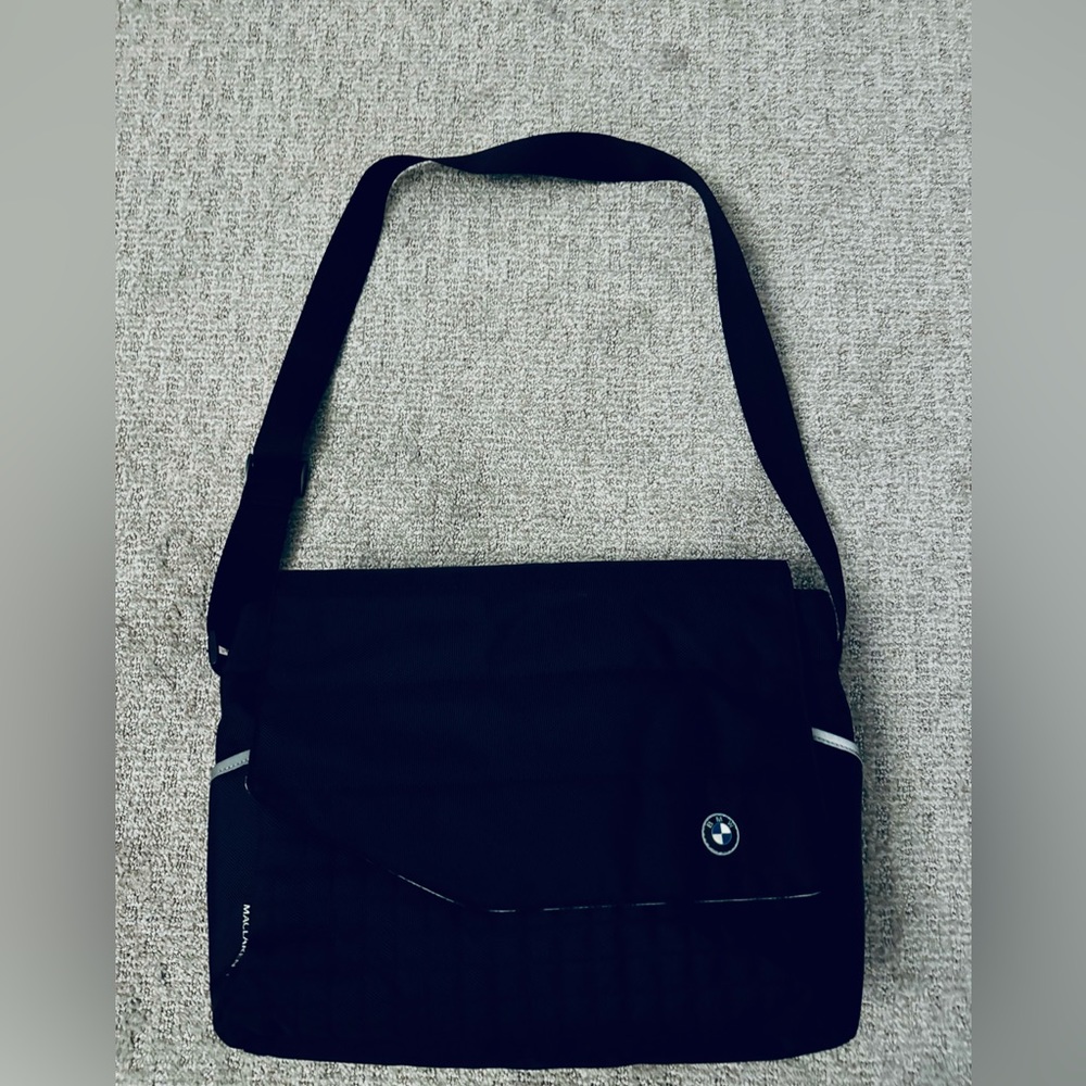 McLaren BMW Messenger Bag